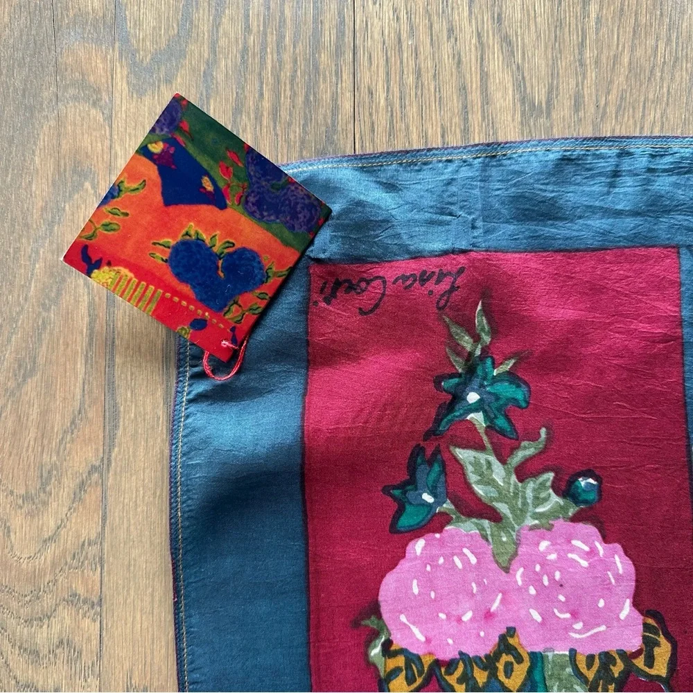 NWT Lisa Corti 100% Silk Pocket Square Scarf Geometric Floral Print 50cmx50cm